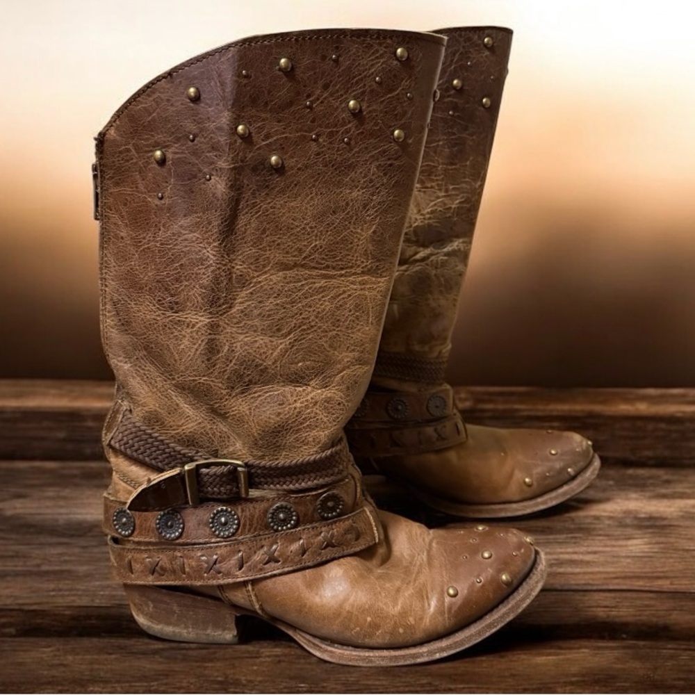 Corral~ Buckle ~Genuine Leather Boots~ Women’s Shoes ~ Size 7 - Picture 9 of 16